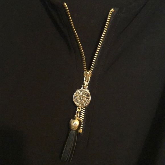 Off the Shoulder Sweater - Picture 5 of 5